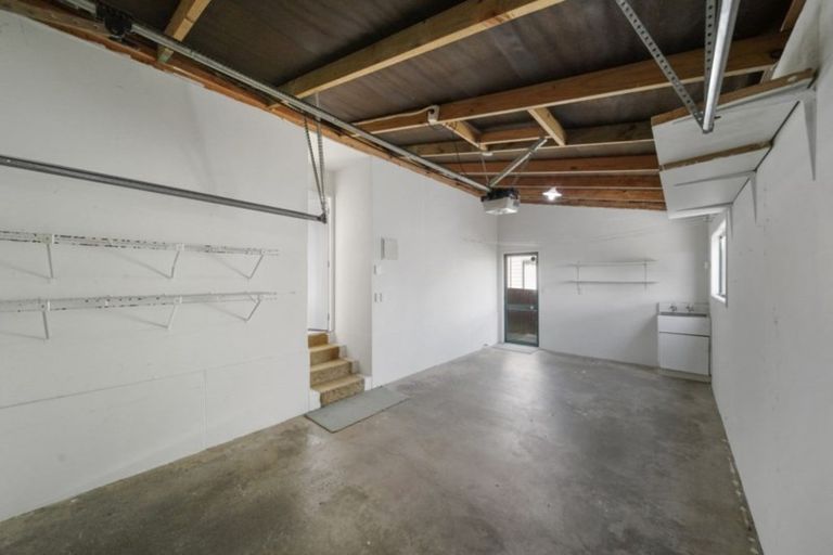 Photo of property in 1/12 Sorrel Crescent, Bucklands Beach, Auckland, 2012