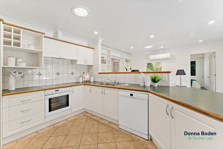 Photo of property in 70 O'connor Drive, Pukekohe, 2120