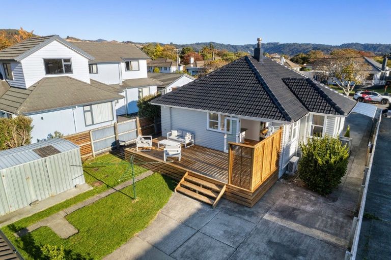 Photo of property in 13 Thackeray Street, Trentham, Upper Hutt, 5018
