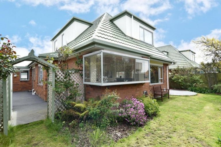 Photo of property in 2/14 Aston Drive, Waimairi Beach, Christchurch, 8083