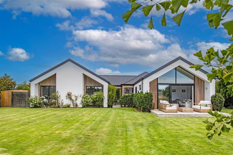 Photo of property in 7 Shepherd Avenue, West Melton, 7618