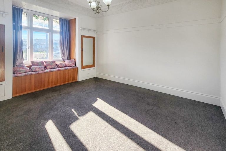 Photo of property in 98 Kennedy Road, Napier South, Napier, 4110