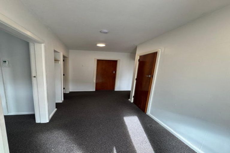 Photo of property in 73 Appleby Crescent, Burnside, Christchurch, 8053