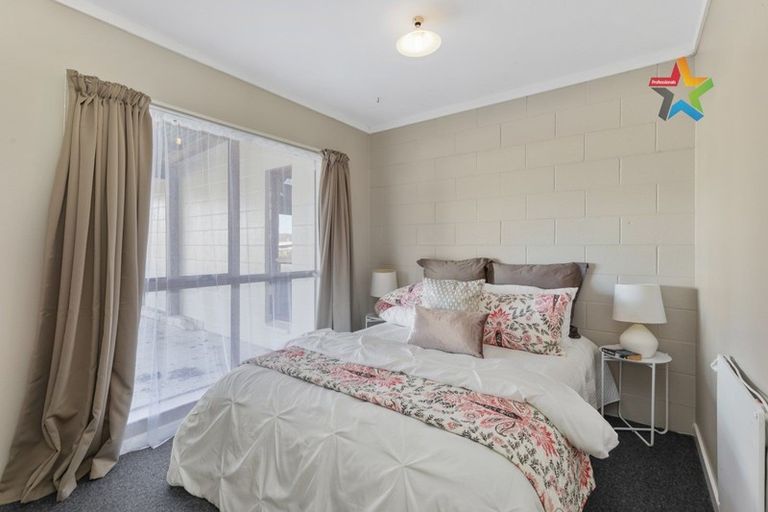 Photo of property in 18 Taieri Crescent, Kelson, Lower Hutt, 5010