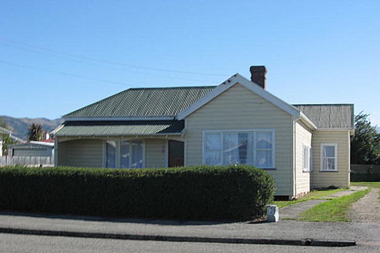 Photo of property in 34 Harris Street, Waimate, 7924