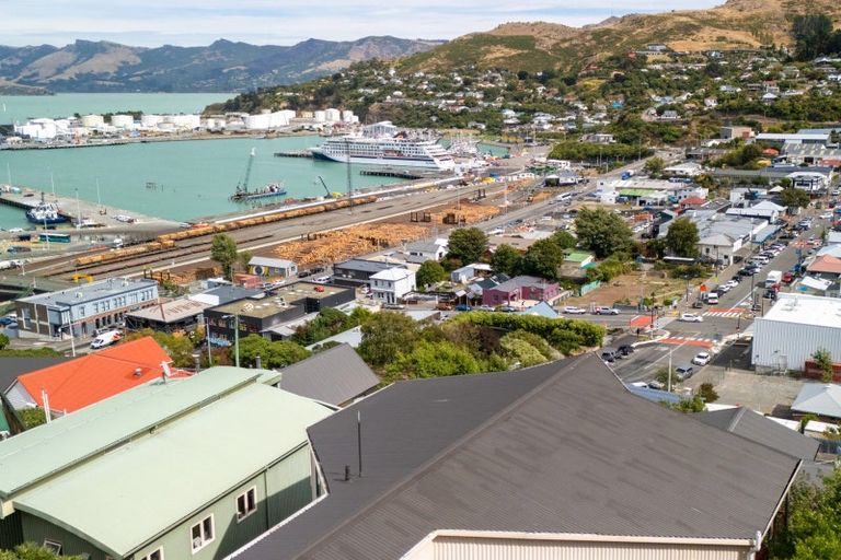 Photo of property in 59 Reserve Terrace, Lyttelton, 8082