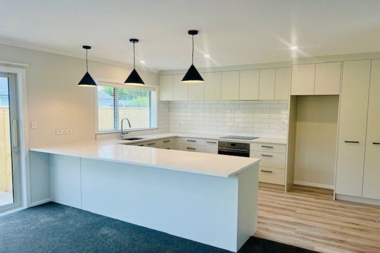 Photo of property in 54b Costley Street, Carterton, 5713