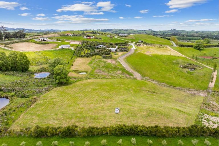 Photo of property in 20b Valley View Lane, Hakaru, 0975