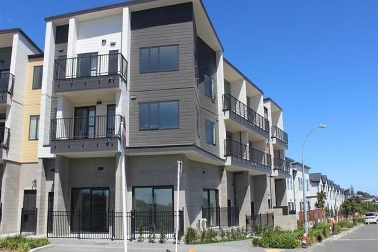 Photo of property in 7/2 Mahalo Avenue, Wiri, Auckland, 2104