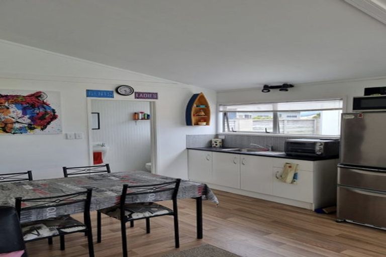 Photo of property in 141 Kelly Jade Avenue, Matarangi, Whitianga, 3592