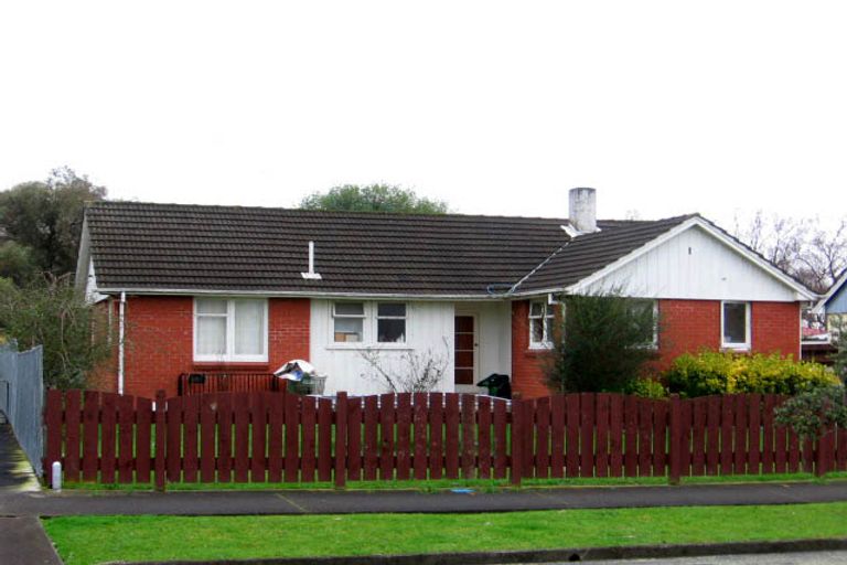 Photo of property in 8 Drake Street, Awapuni, Palmerston North, 4412