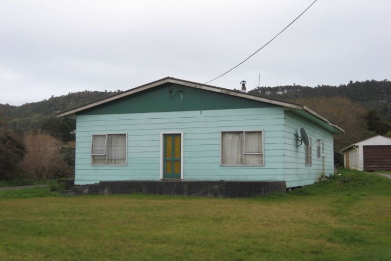 Photo of property in 3 Ranfurly Street, Runanga, 7803