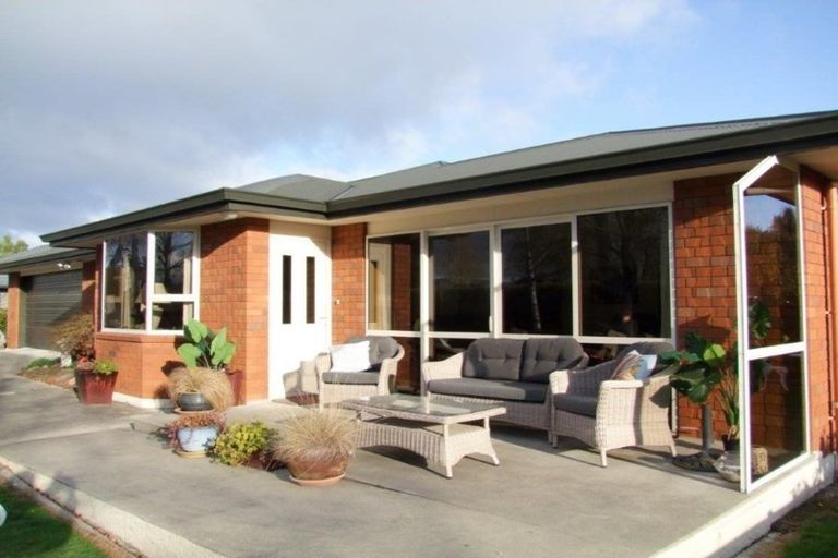 Photo of property in 11 Melville Avenue, Milton, 9220