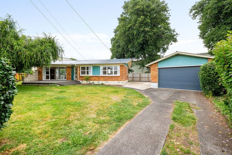 Photo of property in 76 Mears Road, St Andrews, Hamilton, 3200