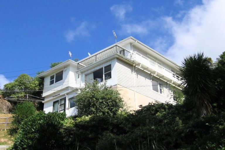 Photo of property in 81 Balfour Street, Mornington, Wellington, 6021