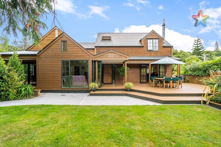 Photo of property in 1 Lillian Street, Belmont, Lower Hutt, 5010