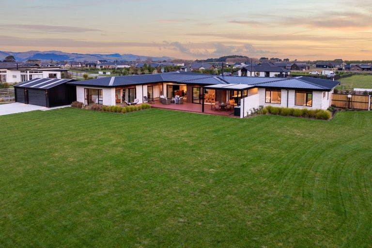 Photo of property in 76 Verdeco Boulevard, Lincoln, 7608