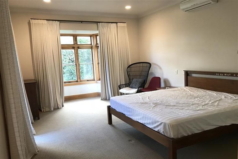 Photo of property in 5 Cameron Street, Takapuna, Auckland, 0622