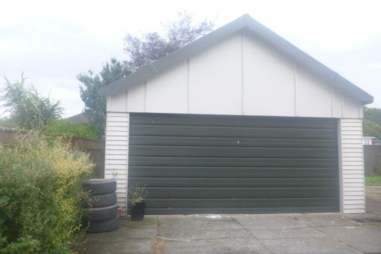 Photo of property in 12 Compton Crescent, Taita, Lower Hutt, 5011