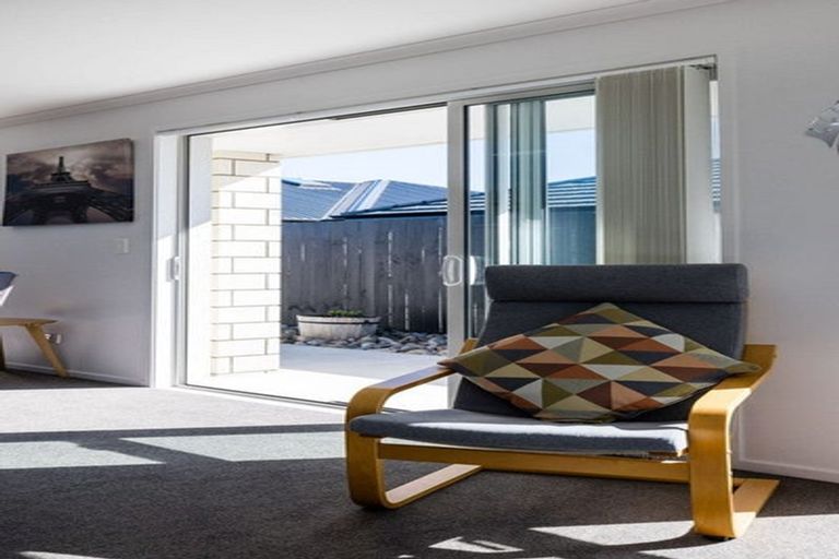 Photo of property in 36 Rose Leigh Drive, Cambridge, 3434