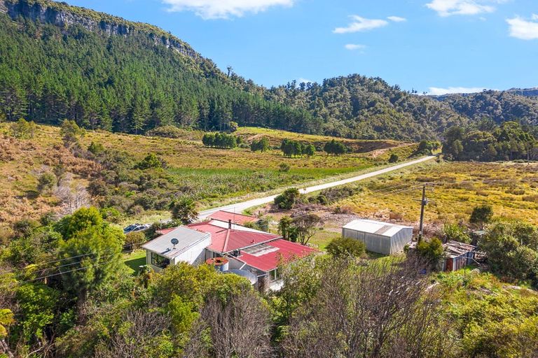 Photo of property in 2083 Dry Road, Mangarakau, Collingwood, 7073