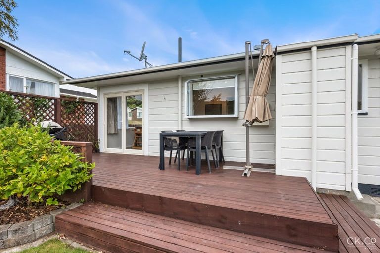 Photo of property in 67 Waipounamu Drive, Kelson, Lower Hutt, 5010