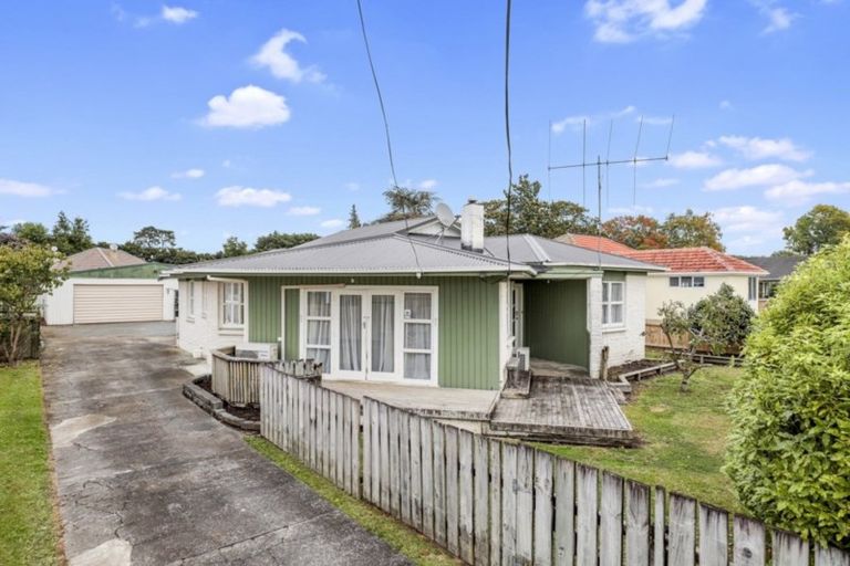 Photo of property in 19 Cureton Street, Morrinsville, 3300