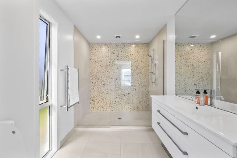 Photo of property in 10 Brooklands Street, Burwood, Christchurch, 8083