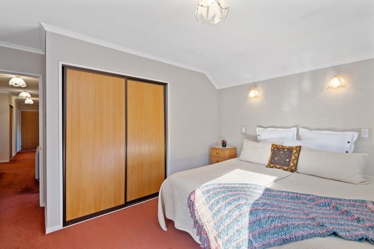Photo of property in 1/423 Harewood Road, Harewood, Christchurch, 8051
