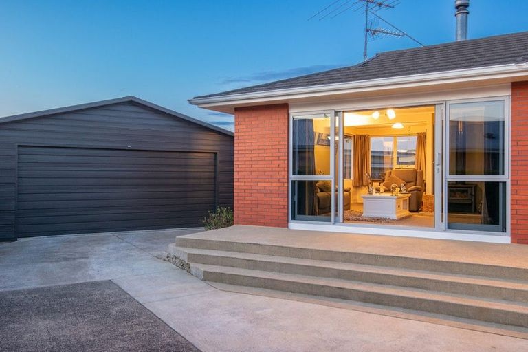 Photo of property in 38 Doon Street, Mosgiel, 9024