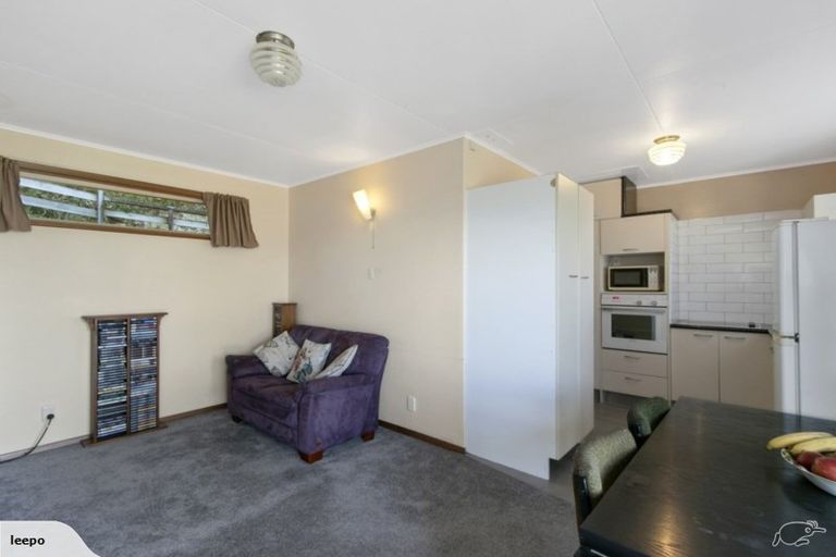 Photo of property in 12-12a Singers Road, Korokoro, Lower Hutt, 5012