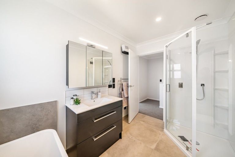 Photo of property in 36a Shakespeare Avenue, Trentham, Upper Hutt, 5018