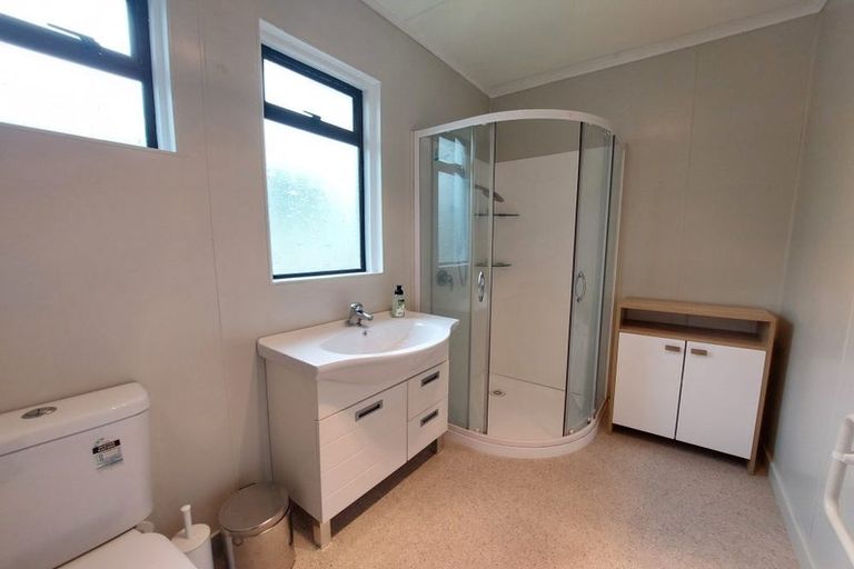 Photo of property in 4 Havelock Place, Blagdon, New Plymouth, 4310