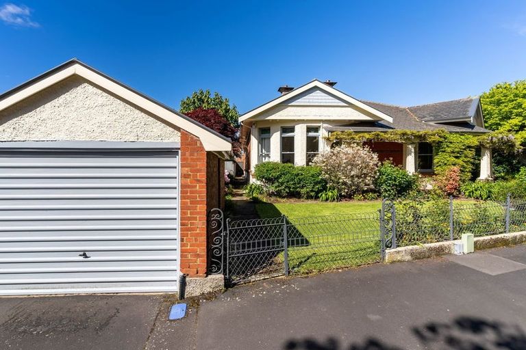 Photo of property in 4 Willowbank, North Dunedin, Dunedin, 9016