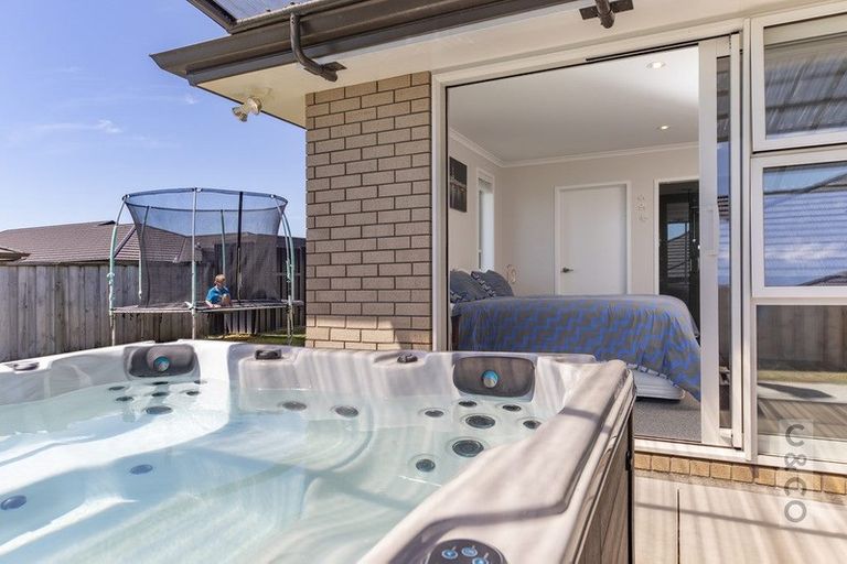 Photo of property in 7 Orchard Terrace, Riverhead, 0820