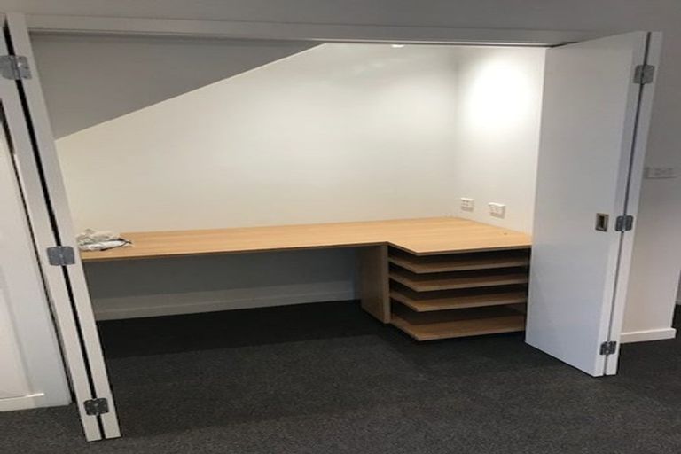 Photo of property in 18b Churchill Street, Christchurch Central, Christchurch, 8013