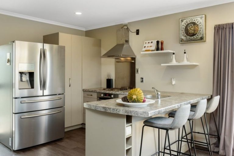 Photo of property in 1/88a Ohauiti Road, Hairini, Tauranga, 3112