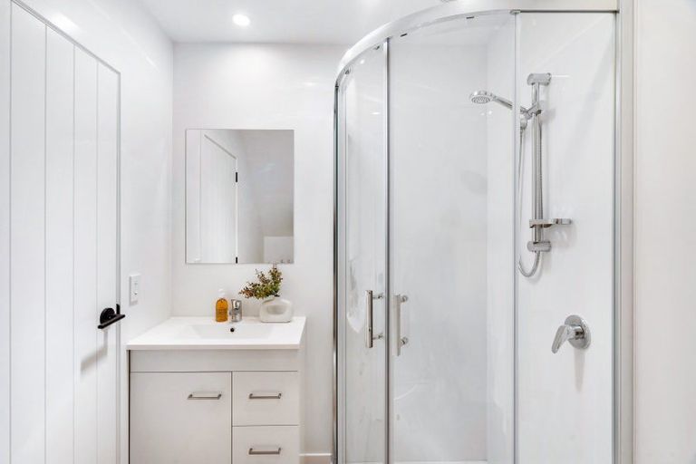 Photo of property in 155 Carlyle Street, Napier South, Napier, 4110