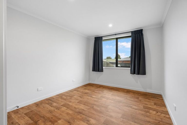 Photo of property in 12 Rimu Street, Levin, 5510