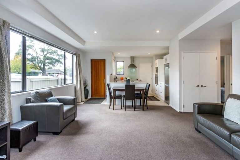 Photo of property in 109a Memorial Avenue, Burnside, Christchurch, 8053