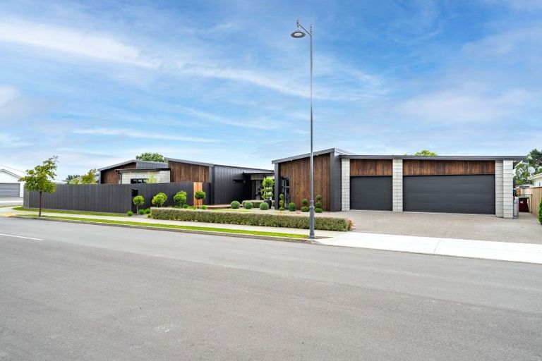 Photo of property in 10 Tuatahi Avenue, Solway, Masterton, 5810