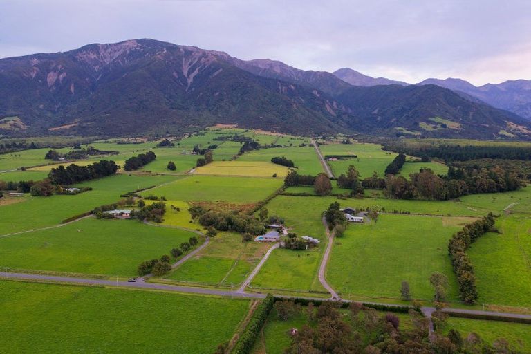 Photo of property in 152 Postmans Road, Kaikoura Flat, Kaikoura, 7371