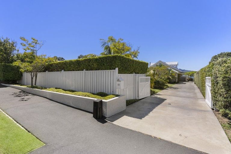 Photo of property in 18 Hamana Street, Narrow Neck, Auckland, 0622