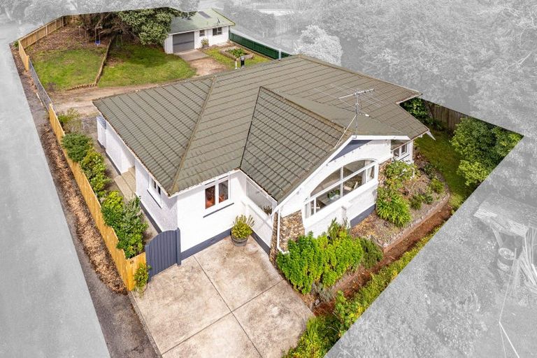 Photo of property in 55 Great North Road, Saint Johns Hill, Whanganui, 4501