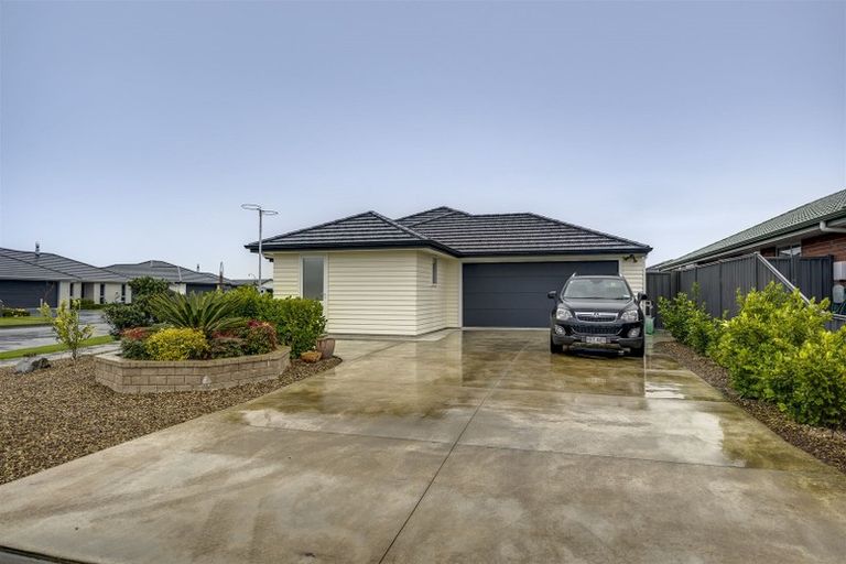 Photo of property in 27 Aparima Place, Awatoto, Napier, 4110