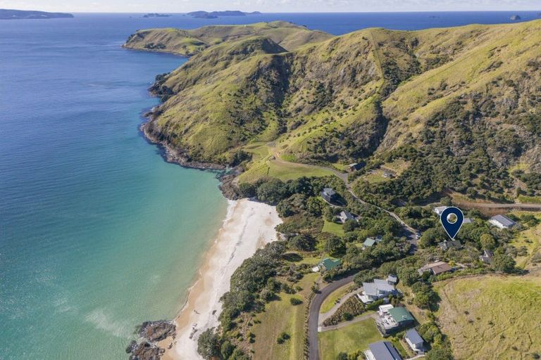 Photo of property in 36 Otama Beach Road, Opito Bay, Whitianga, 3592
