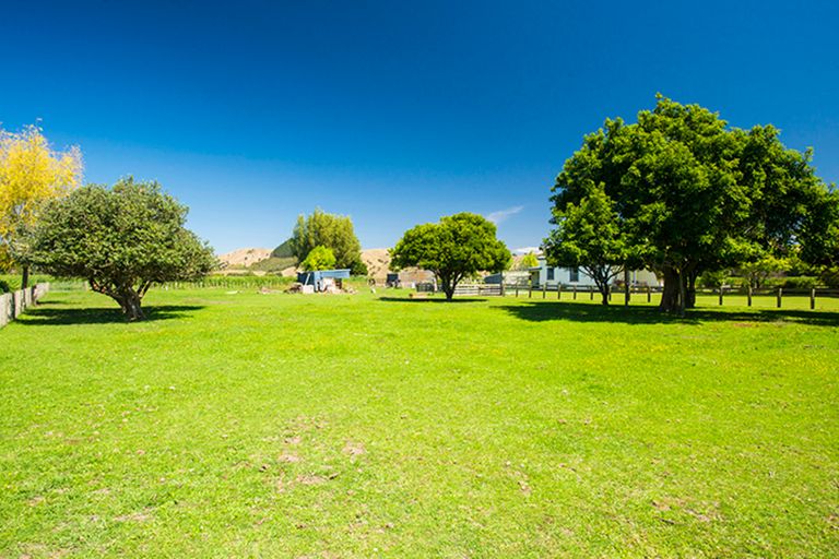 Photo of property in 373 Tiniroto Road, Patutahi, Gisborne, 4072