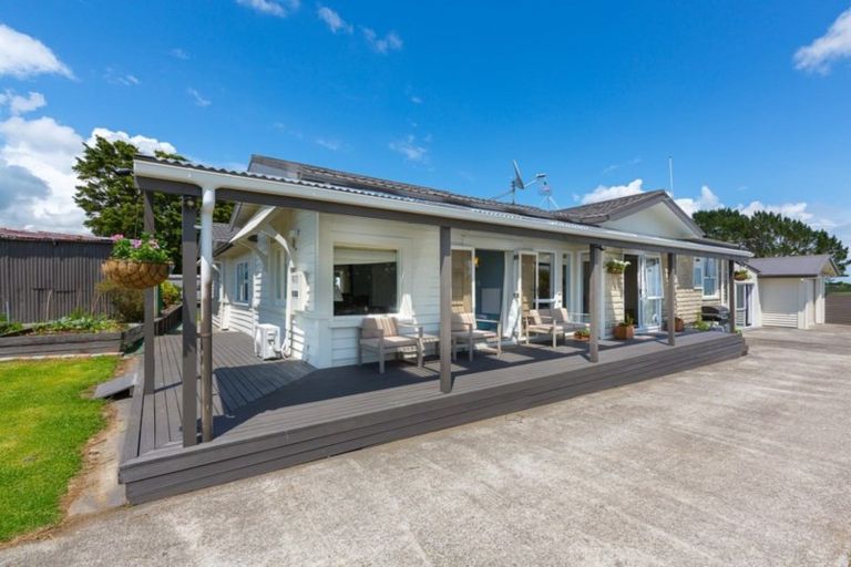 Photo of property in 37 Allan Road, Burgess Park, New Plymouth, 4371