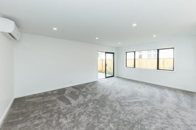 Photo of property in 23 Quinn Road, Levin, 5510