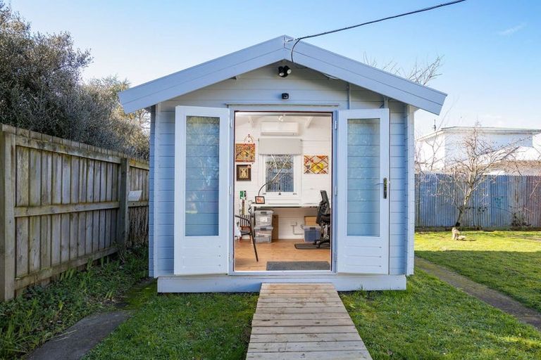 Photo of property in 65 Cameron Crescent, Masterton, 5810